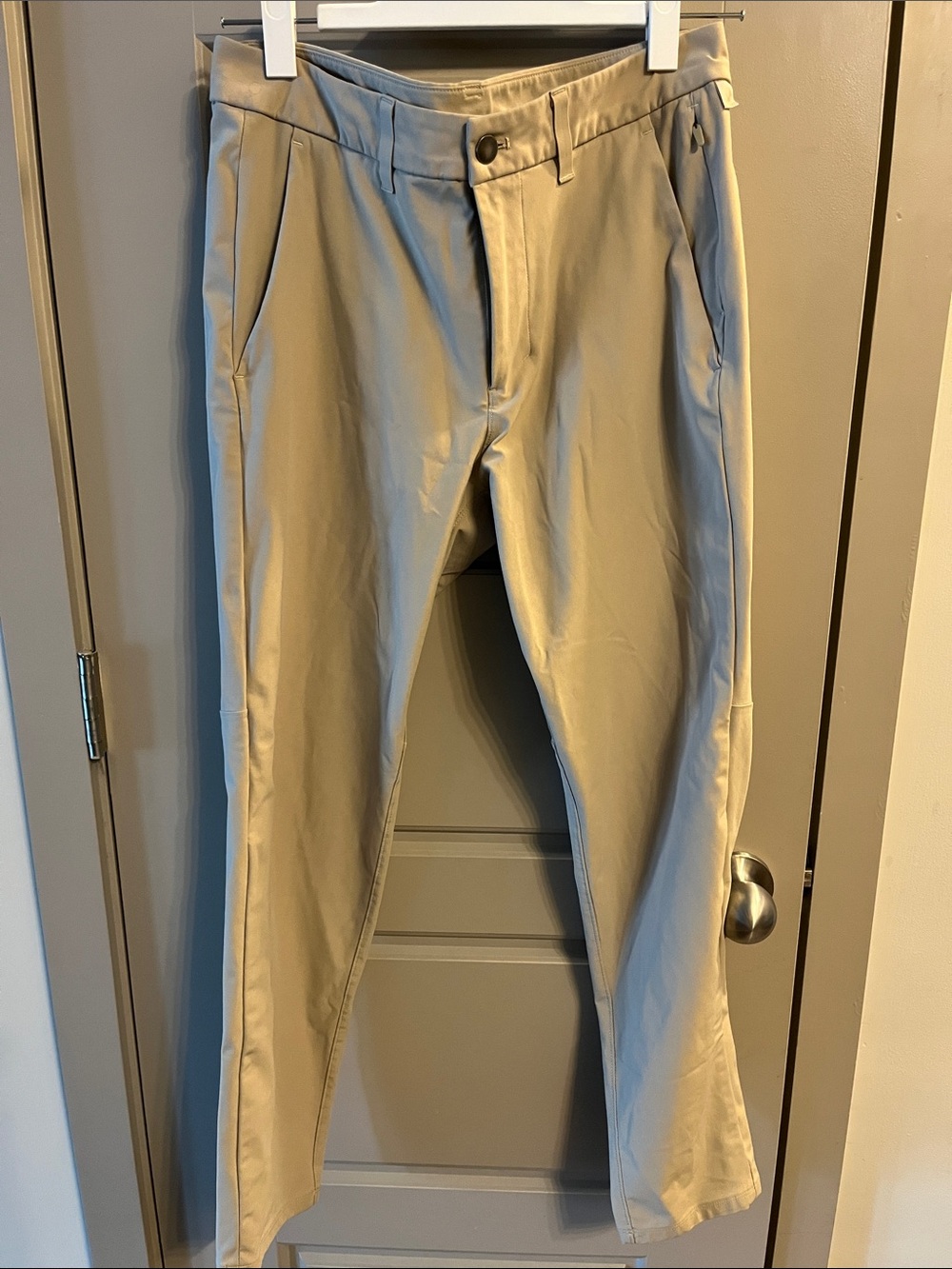 lululemon athletica Men's Light Khaki Performance Chinos